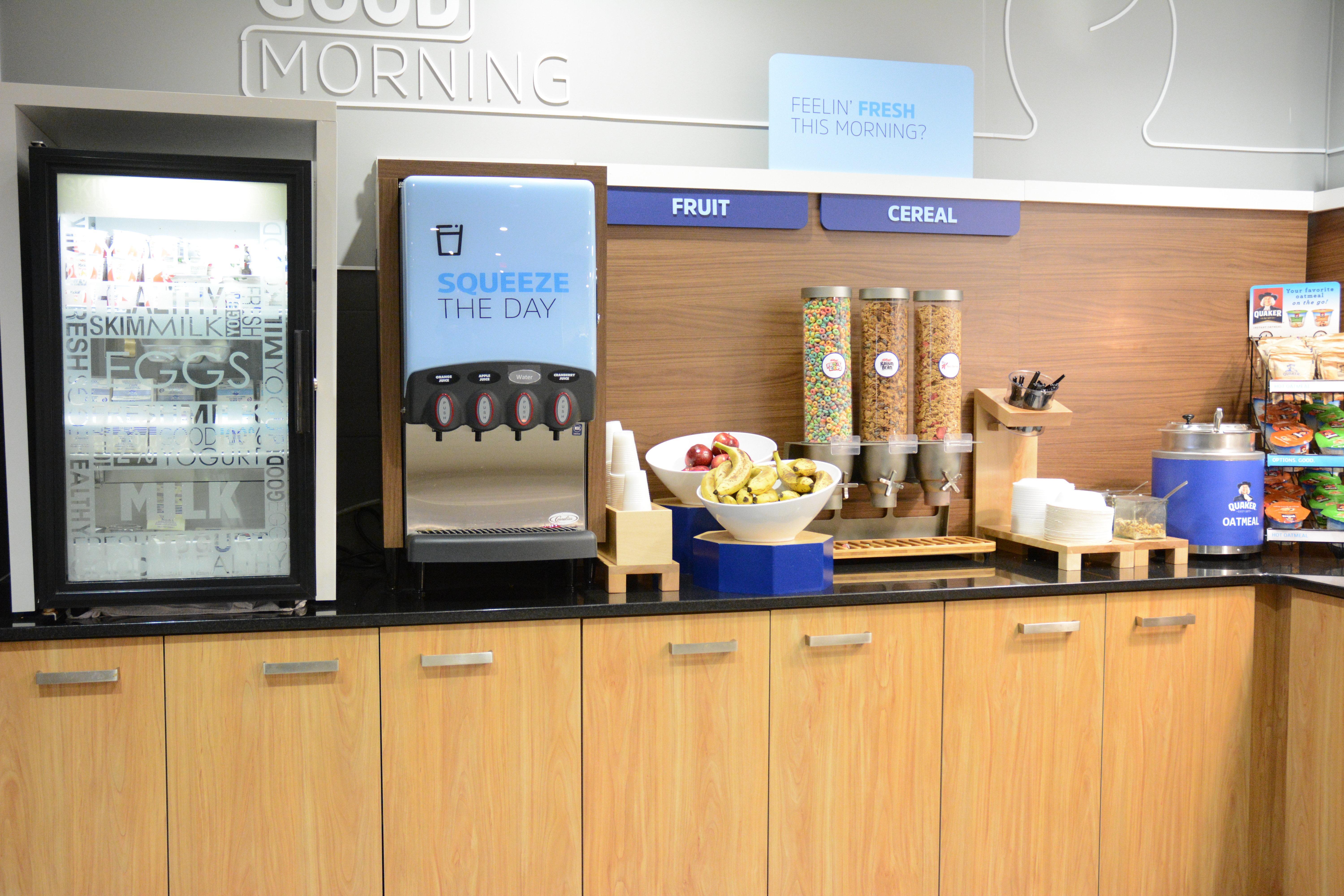 Holiday Inn Express Stamford, An Ihg Hotel エクステリア 写真
