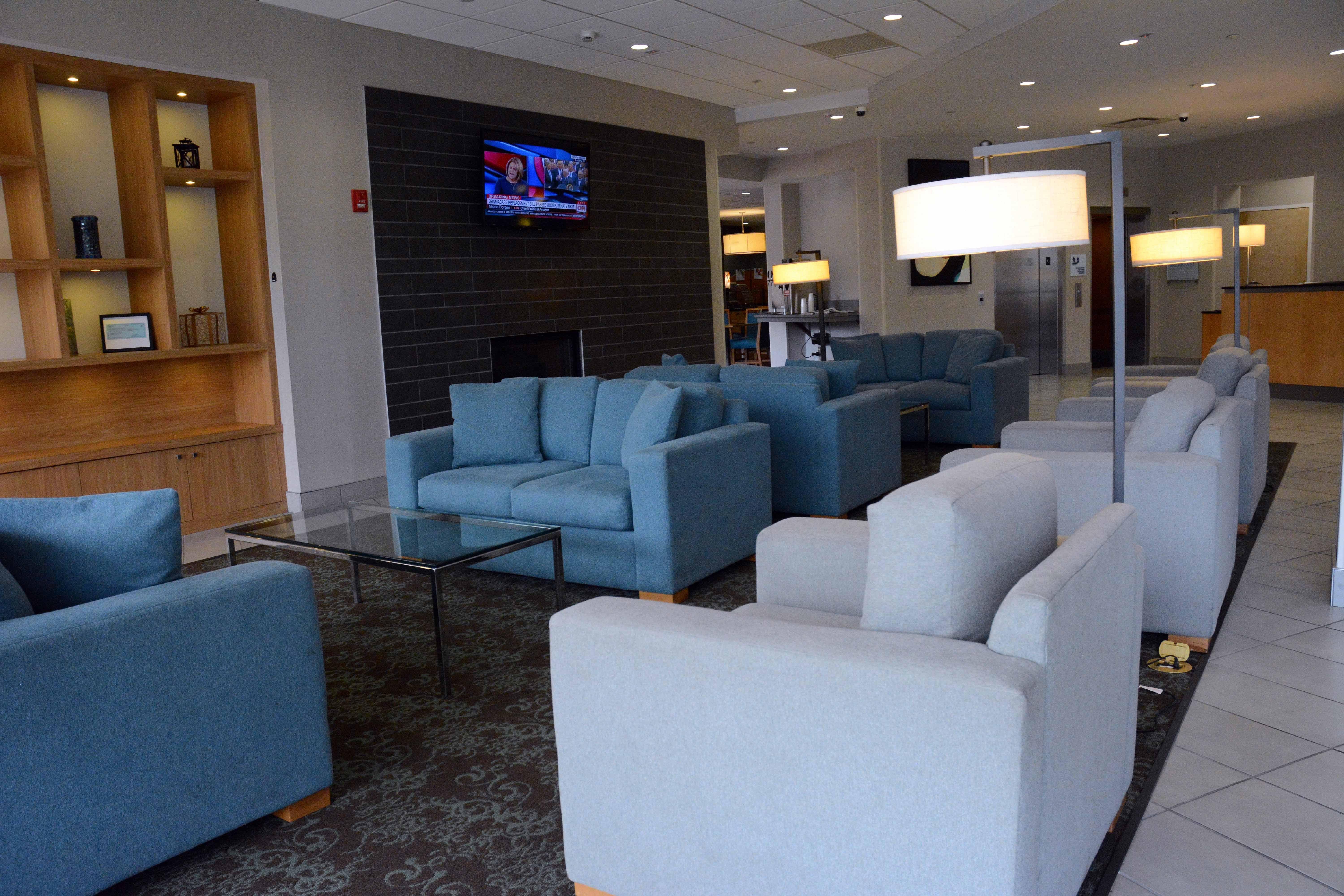 Holiday Inn Express Stamford, An Ihg Hotel エクステリア 写真