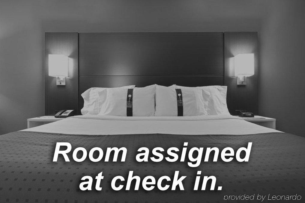 Holiday Inn Express Stamford, An Ihg Hotel エクステリア 写真
