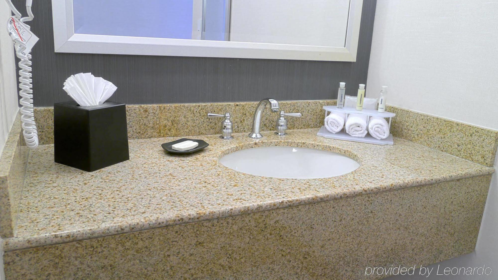 Holiday Inn Express Stamford, An Ihg Hotel 部屋 写真